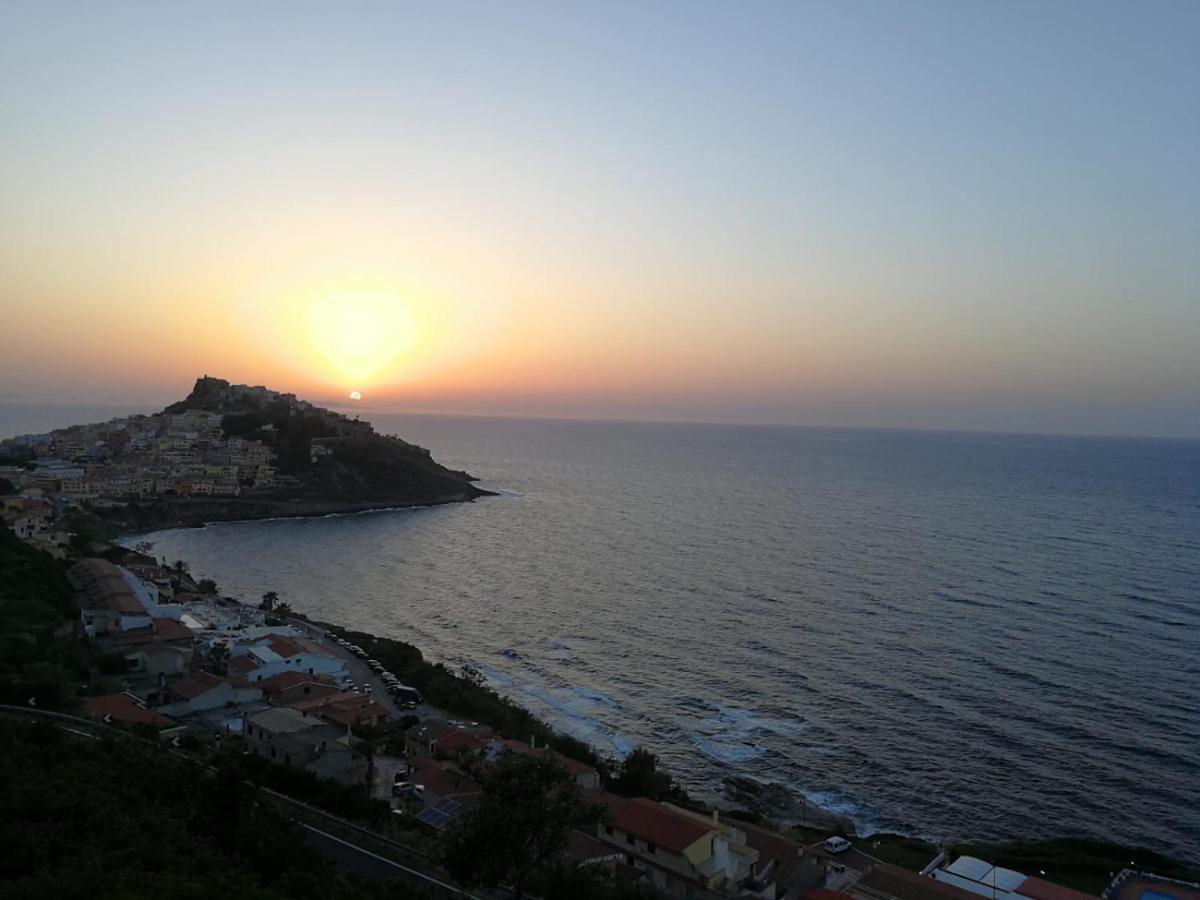 Barbara'S House - Sardinia Apartment กัสเตลซาร์โด ภายนอก รูปภาพ