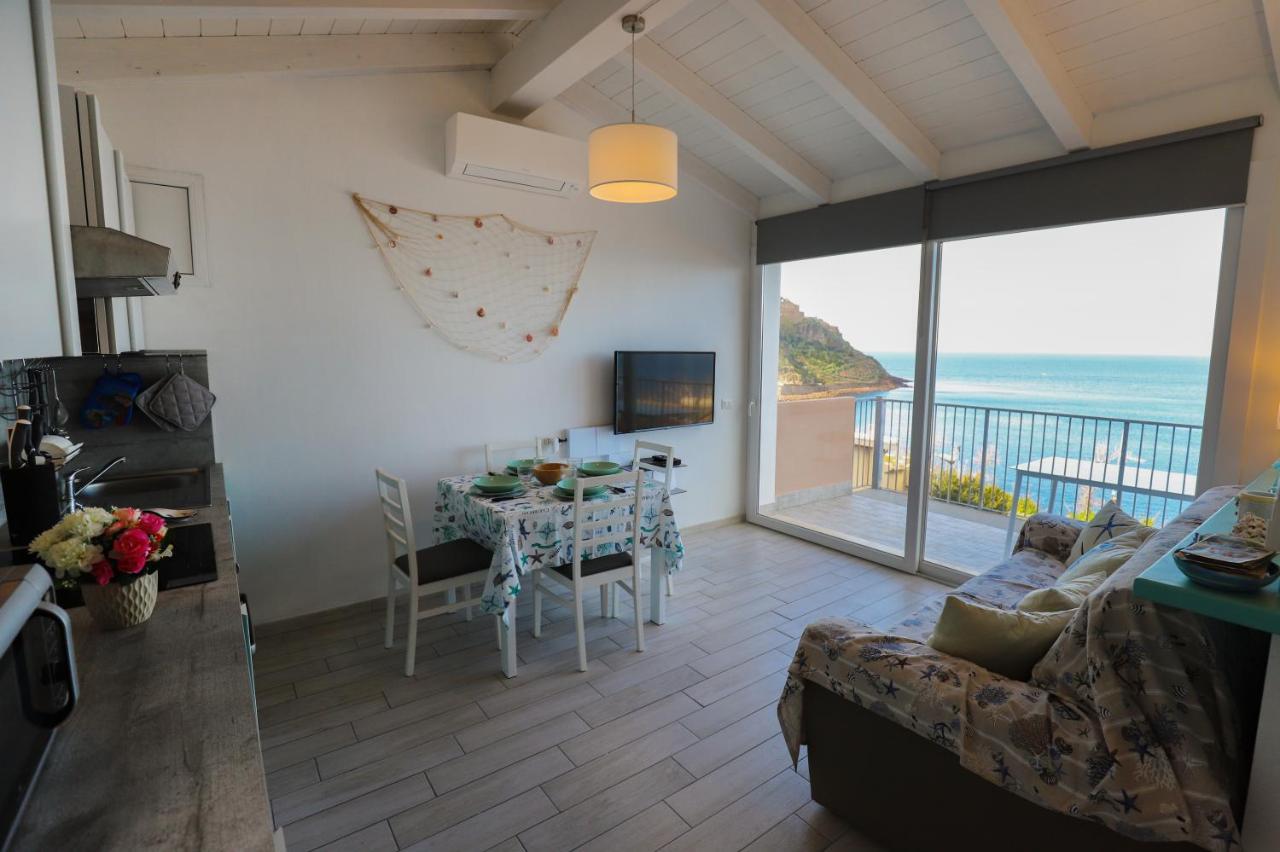 Barbara'S House - Sardinia Apartment กัสเตลซาร์โด ภายนอก รูปภาพ